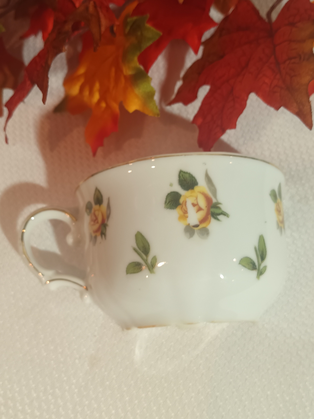 Porcelain Japanese Wall Pocket Vase Planter